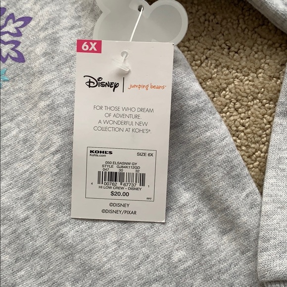 NWT Disney Softest Fleece “Frozen” sweatshirt, 6x - Picture 3 of 6